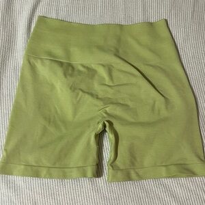 Alphalete amplify short